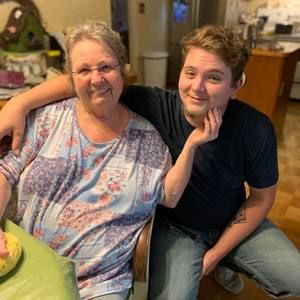 Meet your Posher, Seth